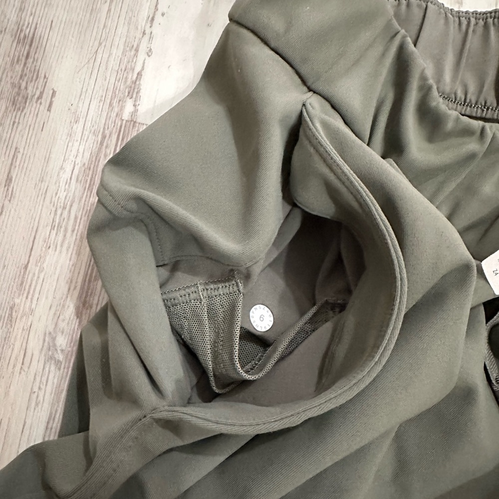Lululemon Athletic Jogger Pants - Picture 4 of 10